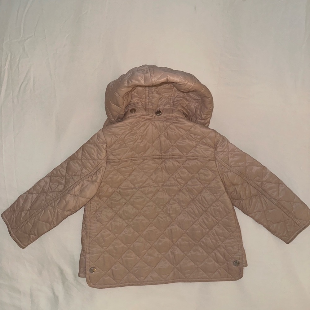 Burberry girls classic coat with detachable hoodie - Picture 5 of 16